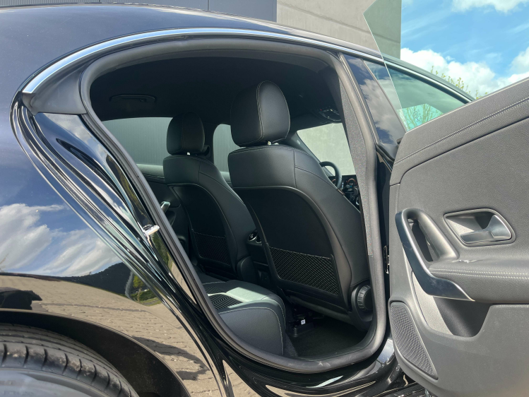 Mercedes-Benz CLA 250 CLA 250e Plug In Hybrid Coupé Leder/Camera/Cruise/...!! Leconte Motors