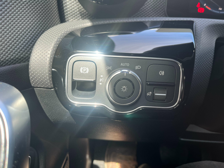 Mercedes-Benz CLA 250 CLA 250e Plug In Hybrid Coupé Leder/Camera/Cruise/...!! Leconte Motors