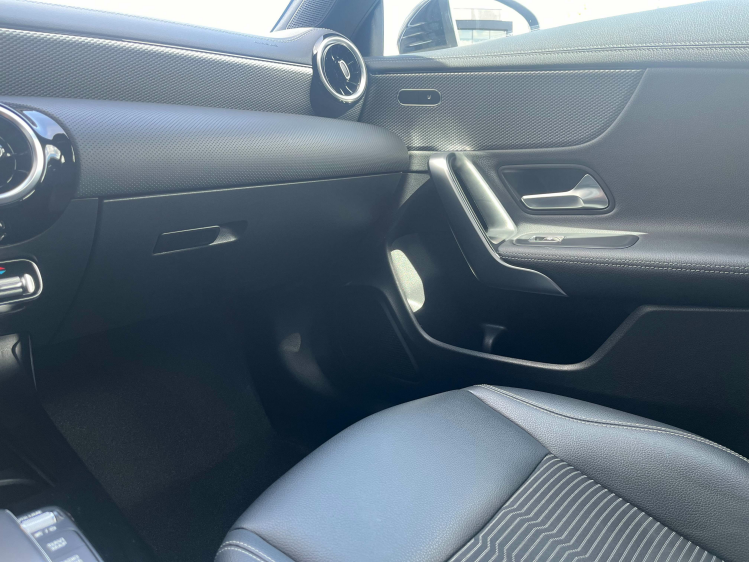 Mercedes-Benz CLA 250 CLA 250e Plug In Hybrid Coupé Leder/Camera/Cruise/...!! Leconte Motors