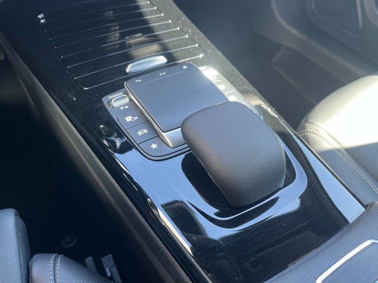 Mercedes-Benz A 180 A180i DCT LED/Widescreen/Leder/Camera/Zetelverwarming/...!! Leconte Motors