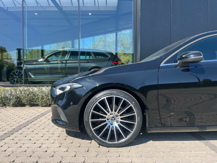 Mercedes-Benz A 180 A180i DCT LED/Widescreen/Leder/Camera/Zetelverwarming/...!! Leconte Motors