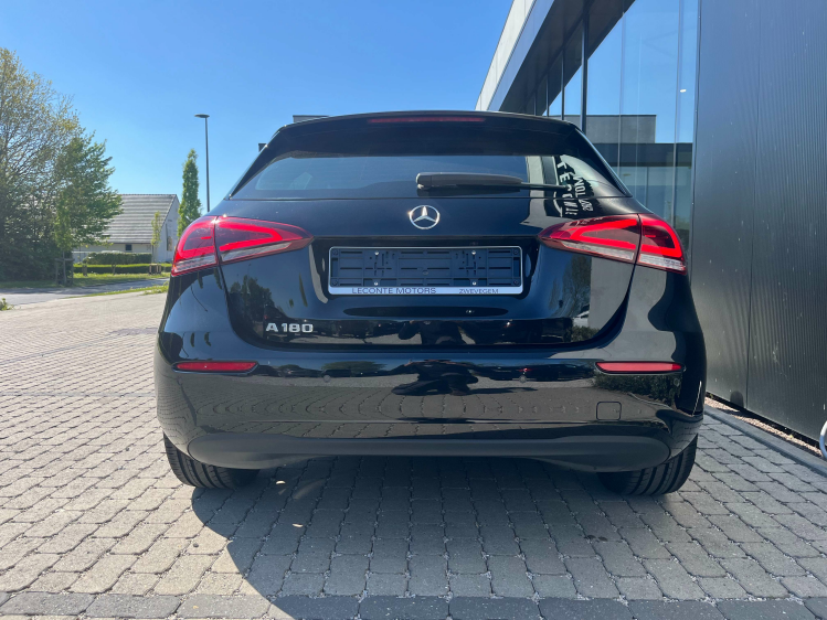 Mercedes-Benz A 180 A180i DCT LED/Widescreen/Leder/Camera/Zetelverwarming/...!! Leconte Motors