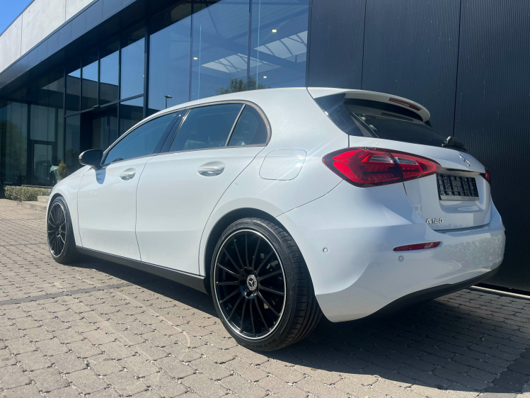 Mercedes-Benz A 180 A 180i DCT Widescreen/Navigatie/Camera/Zetelverwarming Leconte Motors