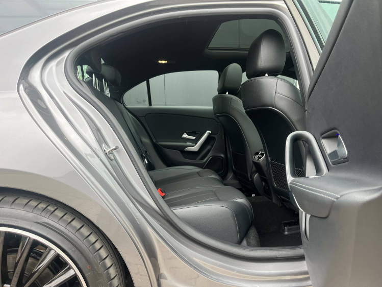 Mercedes-Benz A 180 A 180iA Berline Panodak/Leder/Sfeerverlichting/Camera Leconte Motors