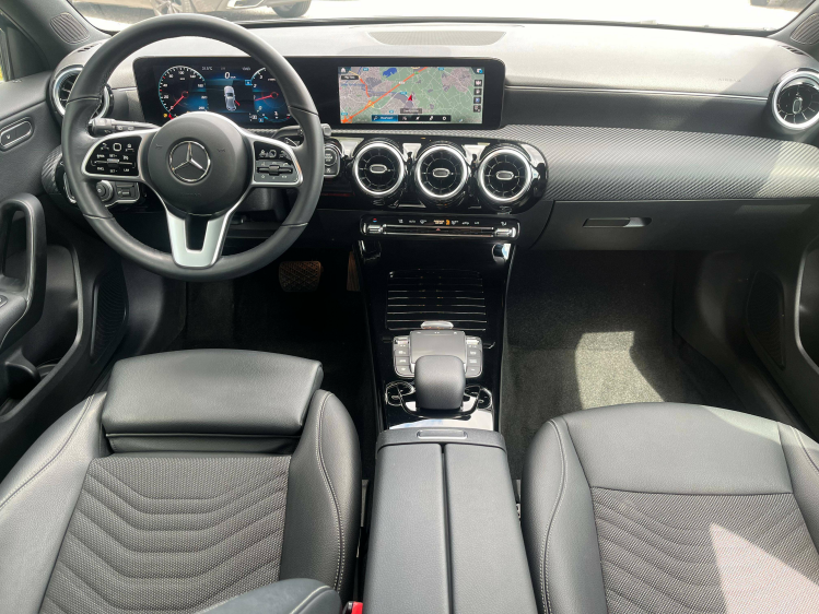 Mercedes-Benz A 180 A 180iA DCT Full-LED/Widescreen/Leder/Carplay/Camera/...!! Leconte Motors