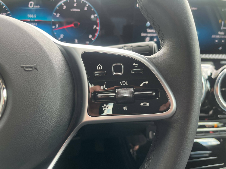 Mercedes-Benz A 180 A 180iA DCT Full-LED/Widescreen/Leder/Carplay/Camera/...!! Leconte Motors