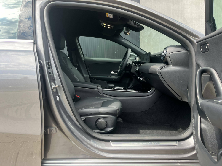 Mercedes-Benz A 180 A 180iA DCT Full-LED/Widescreen/Leder/Carplay/Camera/...!! Leconte Motors
