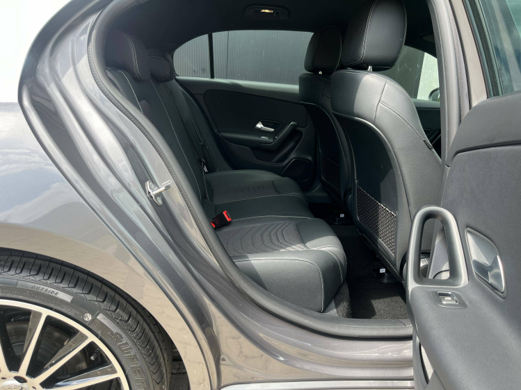 Mercedes-Benz A 180 A 180iA DCT Full-LED/Widescreen/Leder/Carplay/Camera/...!! Leconte Motors