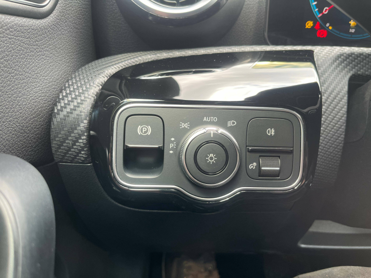 Mercedes-Benz A 180 A 180iA DCT Full-LED/Widescreen/Leder/Carplay/Camera/...!! Leconte Motors
