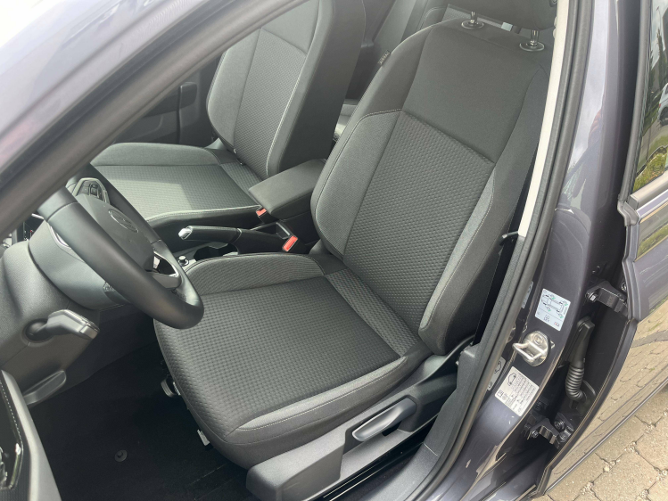 Volkswagen Taigo Taigo 1.0 TSI LED/Carplay/Camera/ACC/Navigatie Leconte Motors