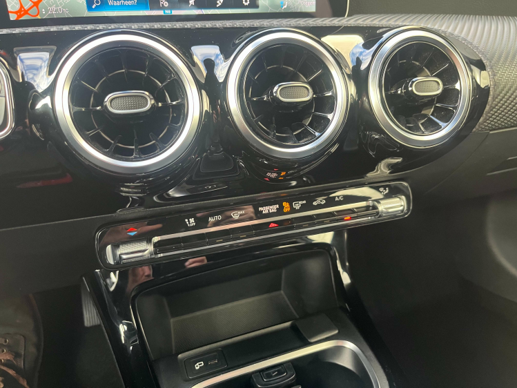 Mercedes-Benz A 160 A 160i Widescreen/Sportzetels/Camera/Gps/Cruise... Leconte Motors