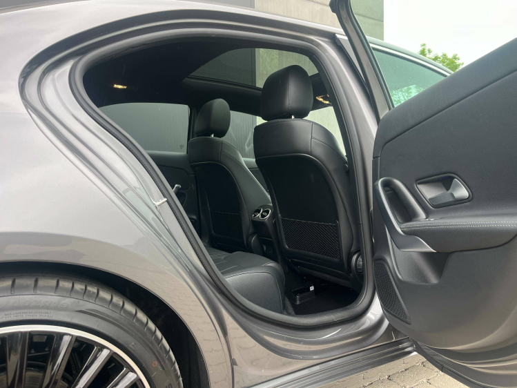 Mercedes-Benz A 180 A 180iA Berline Panodak/Leder/Sfeerverlichting/Camera Leconte Motors
