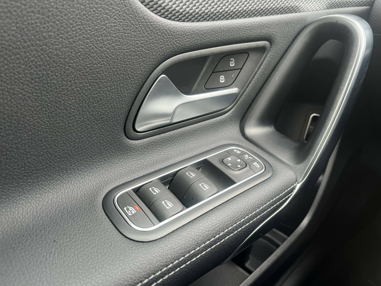 Mercedes-Benz A 180 A 180iA Berline Panodak/Leder/Sfeerverlichting/Camera Leconte Motors