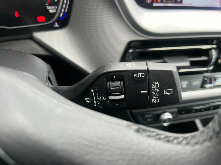 BMW 118 118iA Full-LED/Navigatie/Carplay/Cruise/PDC/BLTH.. Leconte Motors
