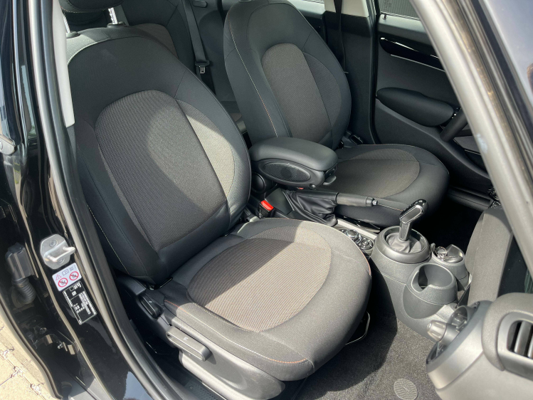MINI Cooper Mini 1.5A Cooper Virtual/LED/Carplay/Navigatie Leconte Motors