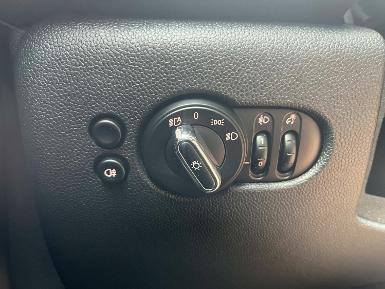 MINI Cooper Mini 1.5A Cooper Virtual/LED/Carplay/Navigatie Leconte Motors
