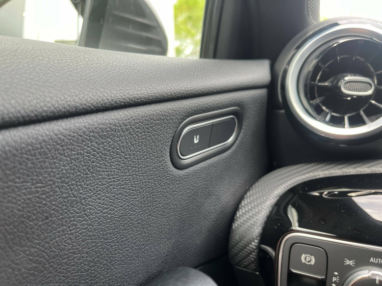 Mercedes-Benz A 180 A 180iA DCT Berline Widescreen/Sportzetels/LED/Navigatie Leconte Motors