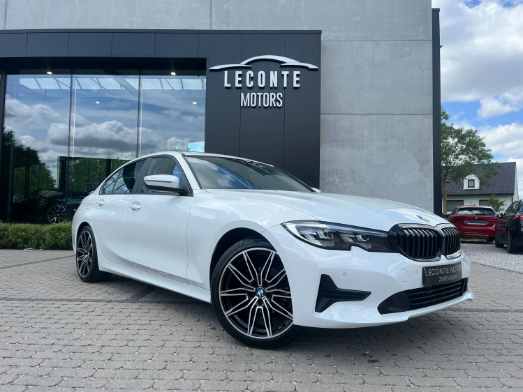 BMW 318 318iAS Berline Schuifdak/Navigatie/Carplay/Cruise/PDC Leconte Motors