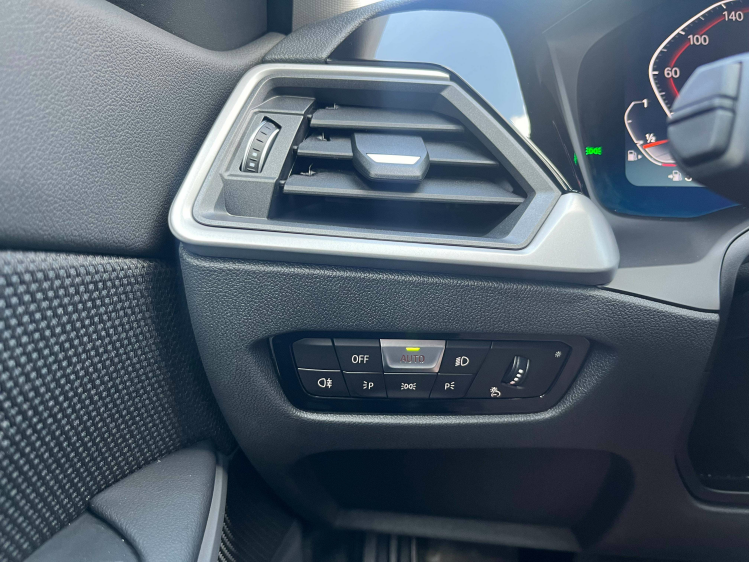 BMW 318 318iAS Berline Schuifdak/Navigatie/Carplay/Cruise/PDC Leconte Motors