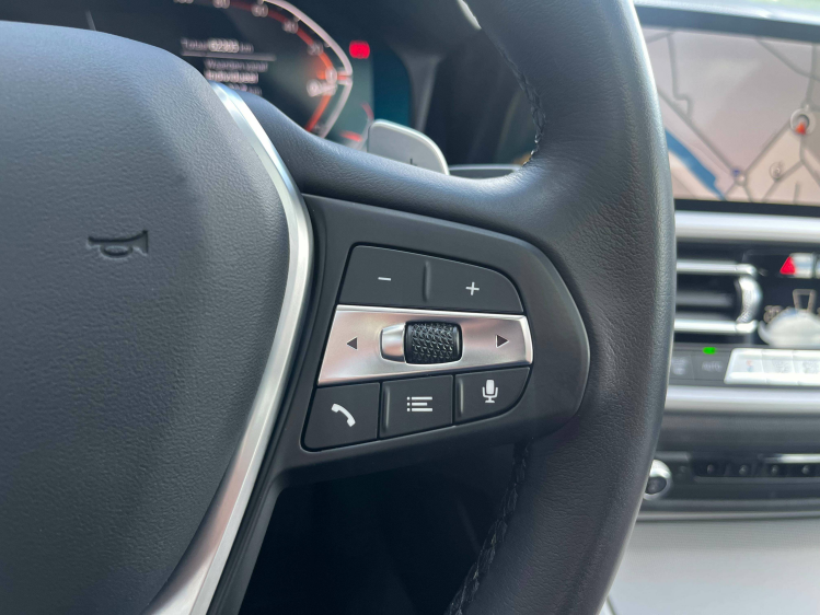 BMW 318 318iAS Berline Schuifdak/Navigatie/Carplay/Cruise/PDC Leconte Motors