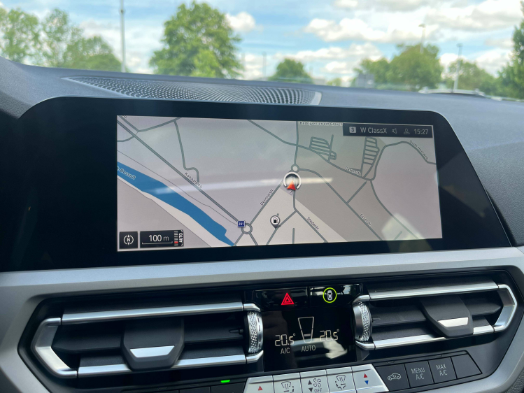 BMW 318 318iAS Berline Schuifdak/Navigatie/Carplay/Cruise/PDC Leconte Motors