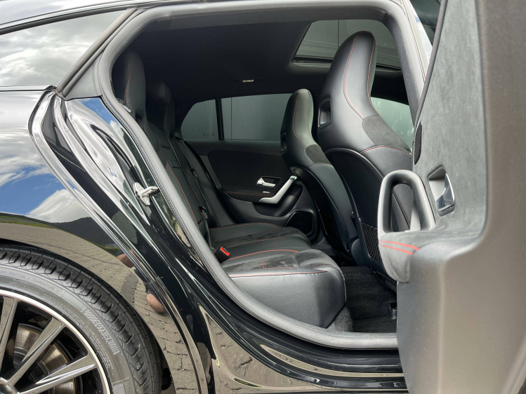 Mercedes-Benz CLA 200 CLA 200iA DCT AMG-PACK Panodak/Sfeerverlichting/Memoryseats/Carplay/... Leconte Motors