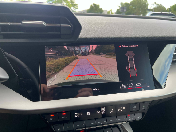 Audi A3 A3 30 TFSI Berline S-Line Full-LED/Virtual/Leder/Camera/Carplay Leconte Motors