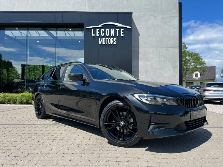 BMW 318 Touring 318iA Panodak/Virtual/Carplay/Cruise/PDC/...!! Leconte Motors