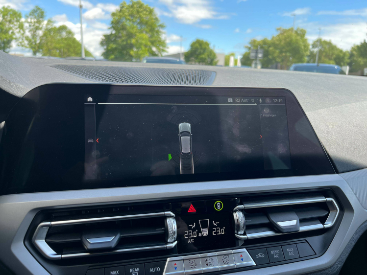 BMW 318 Touring 318iA Panodak/Virtual/Carplay/Cruise/PDC/...!! Leconte Motors