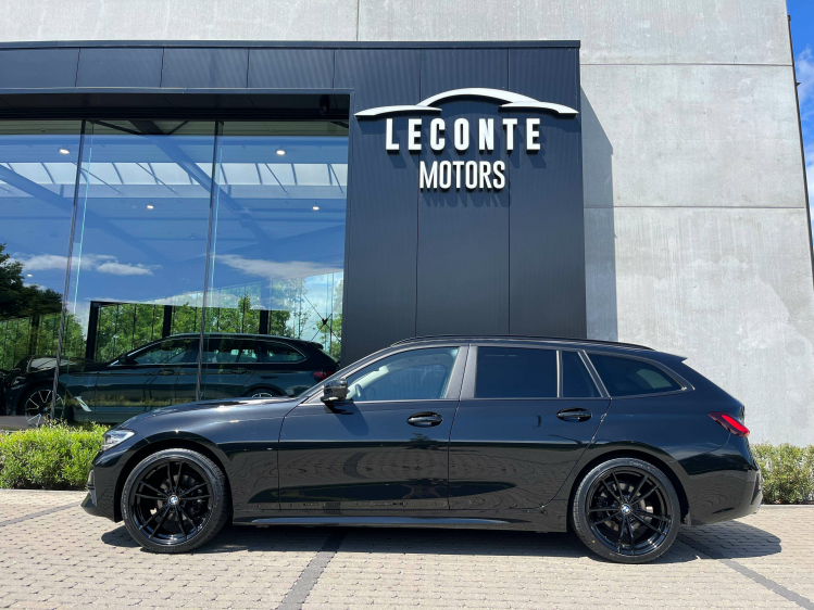 BMW 318 Touring 318iA Panodak/Virtual/Carplay/Cruise/PDC/...!! Leconte Motors