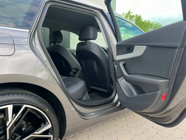 Audi A4 A4 Avant 35 TFSI S tronic Virtual/LED/Leder/Carplay/Zetelverwarming/...!! Leconte Motors