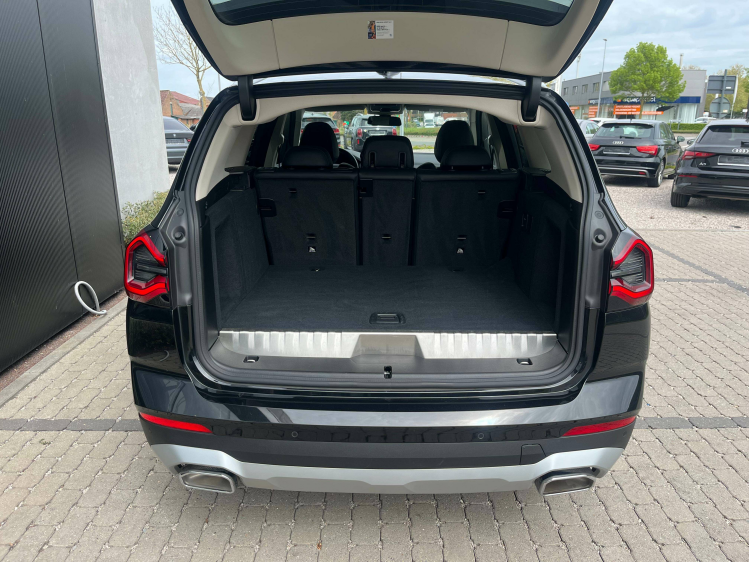 BMW X3 X3 PHEV 2.0iA xDrive30e Sportzetels/Carplay/360'CAM/...!! Leconte Motors