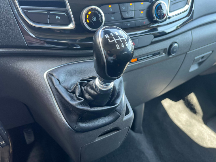 Ford Transit Custom Transit Custom 2.0 TDCi Verlengd Dubbele Cabine/2x Schuifdeur/Trekhaak/...!! Leconte Motors