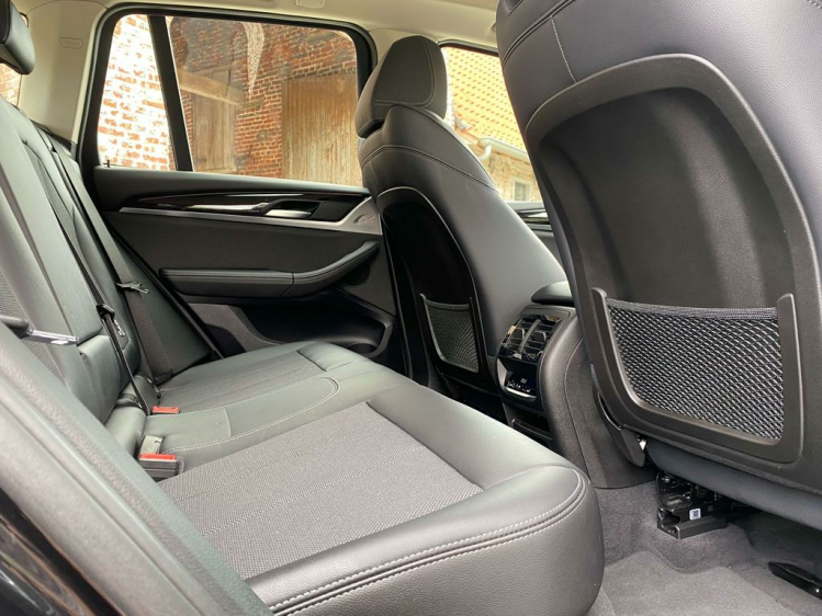 BMW X3 2.0iA xDrive20 X-Line Full-LED/Sportzetels/Gps/CAM Leconte Motors