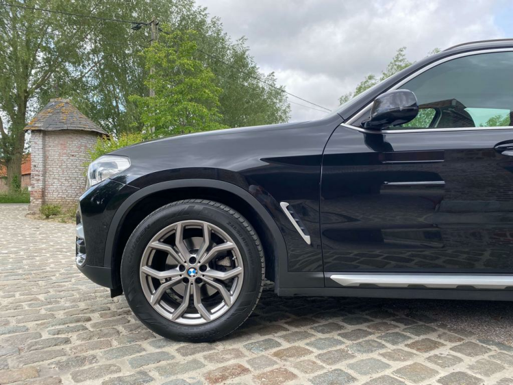 BMW X3 2.0iA xDrive20 X-Line Full-LED/Sportzetels/Gps/CAM Leconte Motors