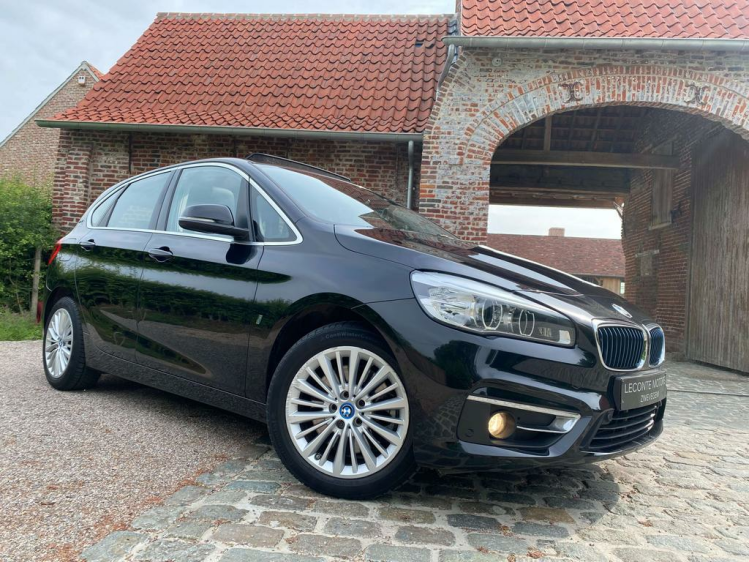 BMW 225 225XE Active Tourer Hybrid Luxury Pano/Leder/CAM.. Leconte Motors