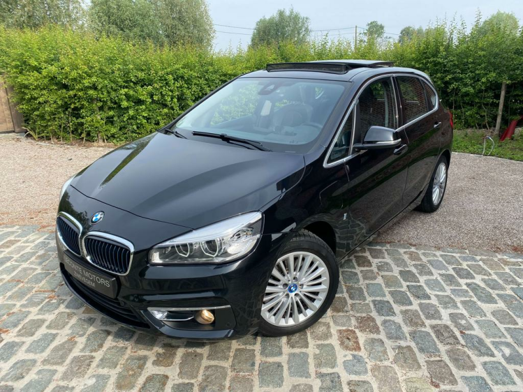 BMW 225 225XE Active Tourer Hybrid Luxury Pano/Leder/CAM.. Leconte Motors