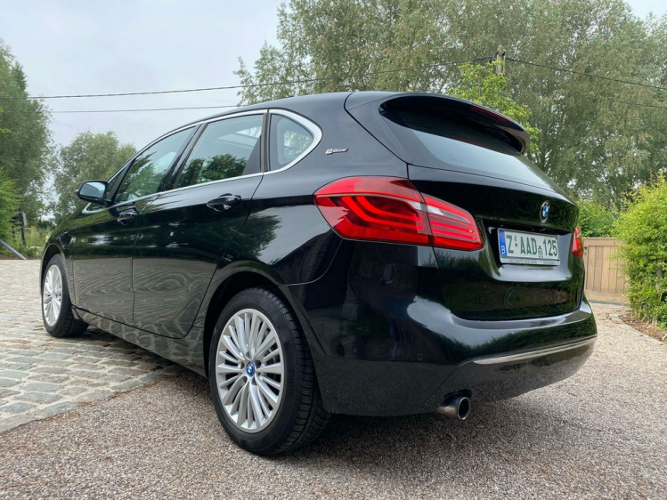 BMW 225 225XE Active Tourer Hybrid Luxury Pano/Leder/CAM.. Leconte Motors