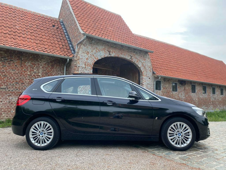 BMW 225 225XE Active Tourer Hybrid Luxury Pano/Leder/CAM.. Leconte Motors