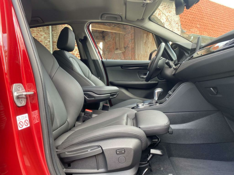 BMW 225 225XE Active Tourer Plug-In Hybrid Sport-Pack... Leconte Motors