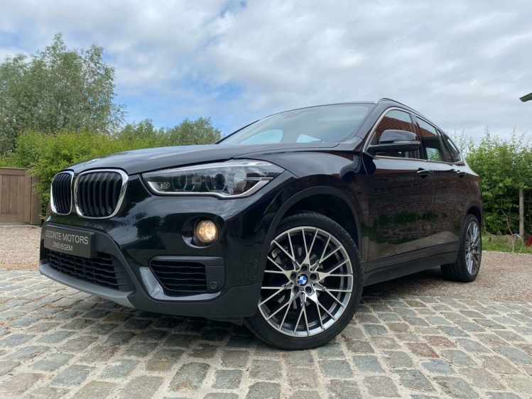 BMW X1 2.0 dAS sDrive18 Full-LED/Sportzetels/Gps-Pro/HUD! Leconte Motors