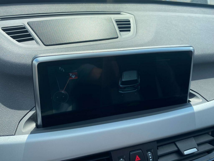 BMW X1 2.0 dAS sDrive18 Full-LED/Sportzetels/Gps-Pro/HUD! Leconte Motors