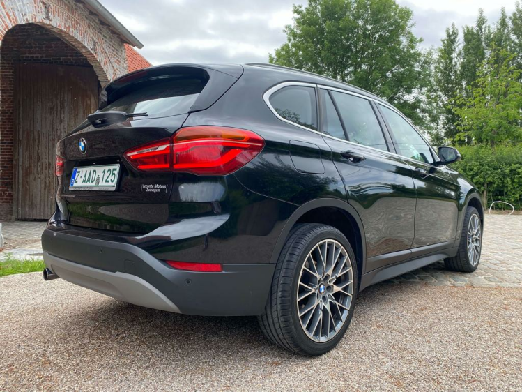 BMW X1 2.0 dAS sDrive18 Full-LED/Sportzetels/Gps-Pro/HUD! Leconte Motors