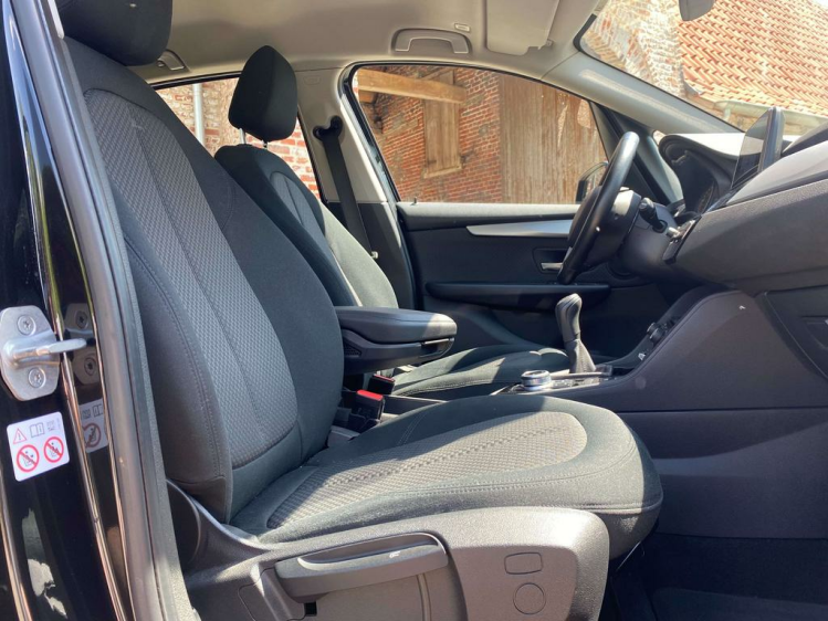 BMW 216 216d Active Tourer 47.000km Navigatie/PDC/USB/AC Leconte Motors