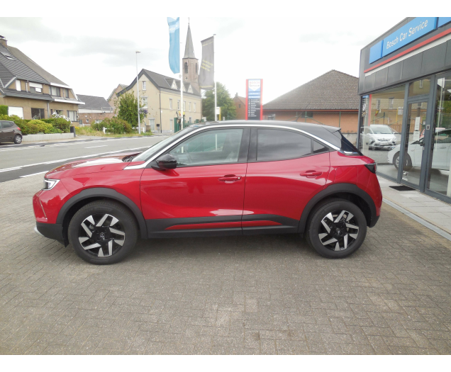 Opel Mokka Elegance 1.2 benz Turbo rood bj. 07/2021 7919 km Garage Van Wassenhove