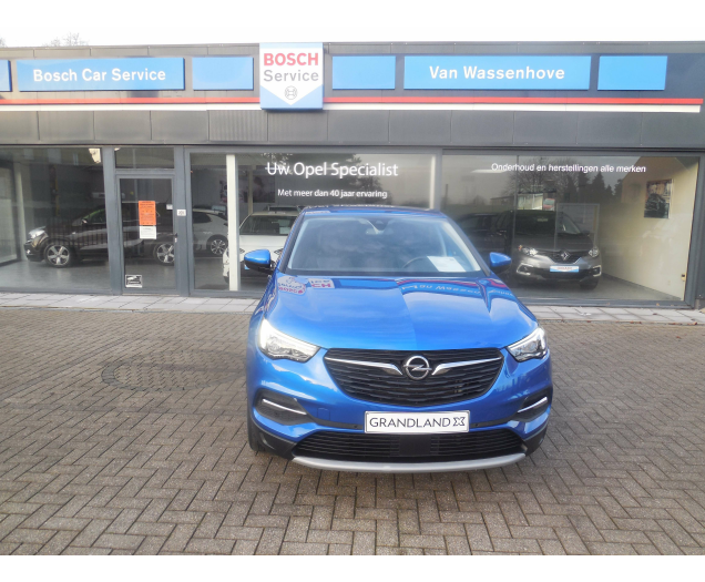 Opel Grandland X Innovat. 1.2 benz turbo blauw bj. 10/2018 36533 k Garage Van Wassenhove