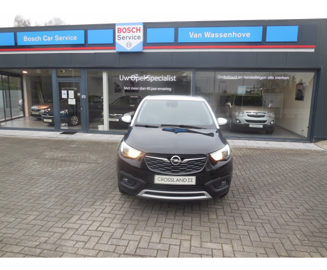 Opel Crossland X Edition 1.2 benz. Turbo zwart bj.06/2019 30 000 km Garage Van Wassenhove