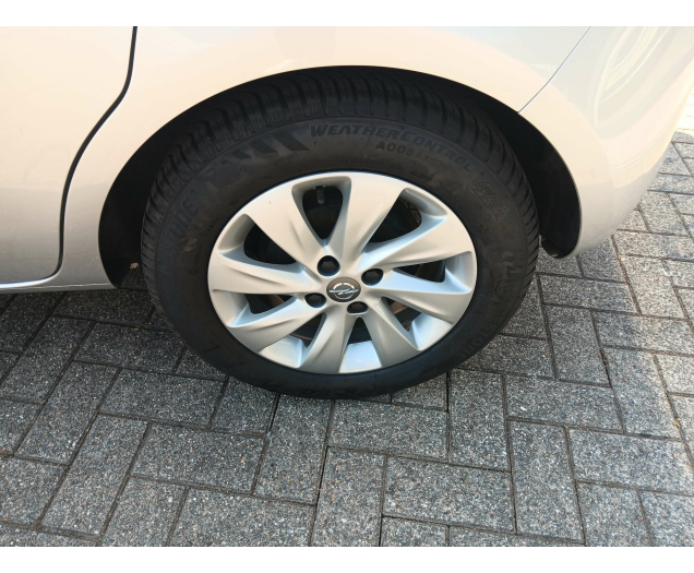 Opel Corsa E Edition 5dr 1.4 benz silver bj. 09/2019 56766 km Garage Van Wassenhove