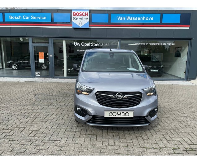 Opel Combo Life Life 1.2 benz Turbo L1H1 grijs bj. 09/2022 5 km Garage Van Wassenhove