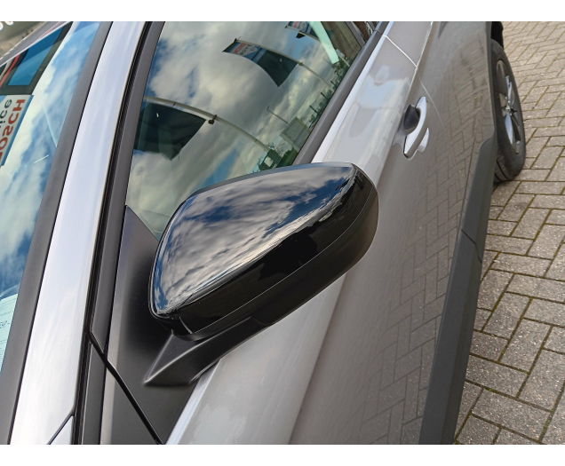 Opel Grandland 1.2 benz turbo grijs bj. 01/2023 21916 km Garage Van Wassenhove